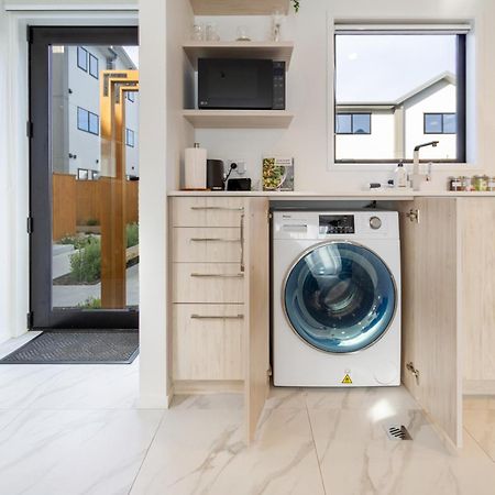 Serenity By The Sea: Coastal Escape1 Bed 1 Bath Christchurch Exterior foto