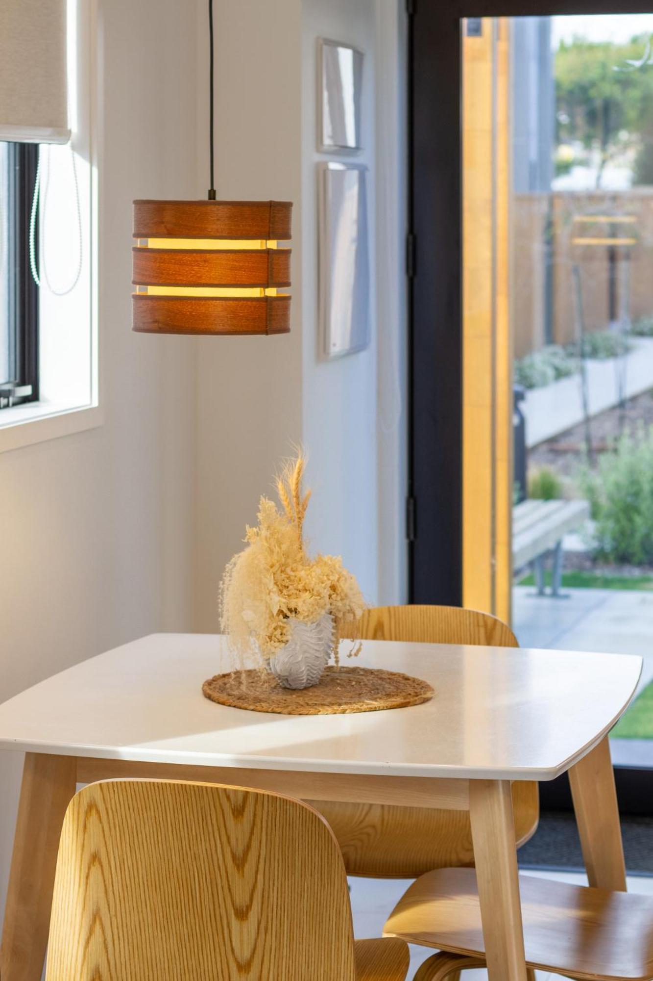 Serenity By The Sea: Coastal Escape1 Bed 1 Bath Christchurch Exterior foto